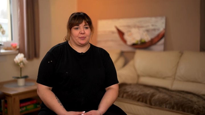 Bez servítky, Andrea